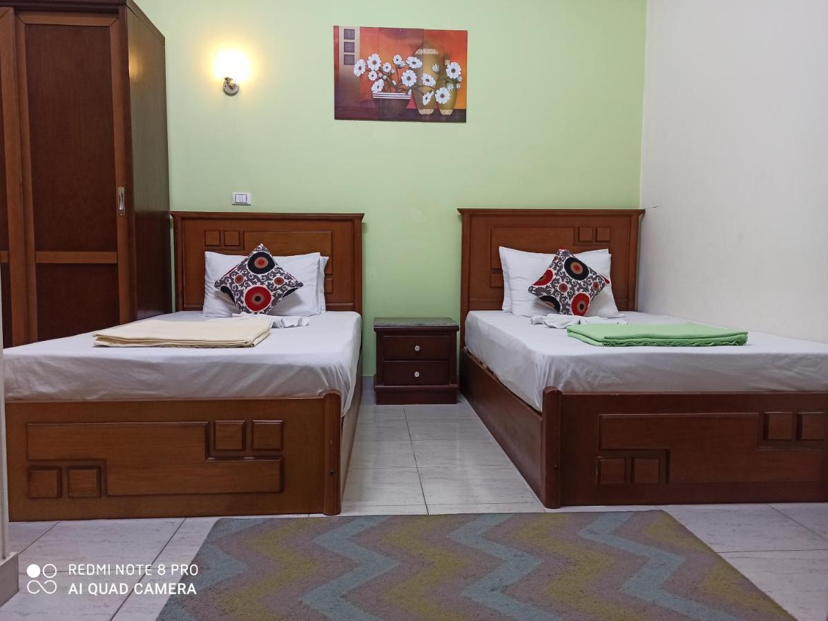 Golden Star Hostel カイロ エクステリア 写真