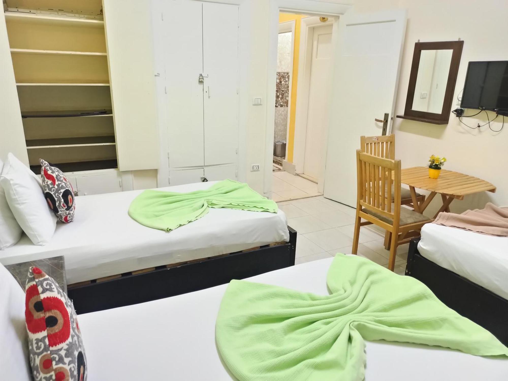 Golden Star Hostel カイロ エクステリア 写真
