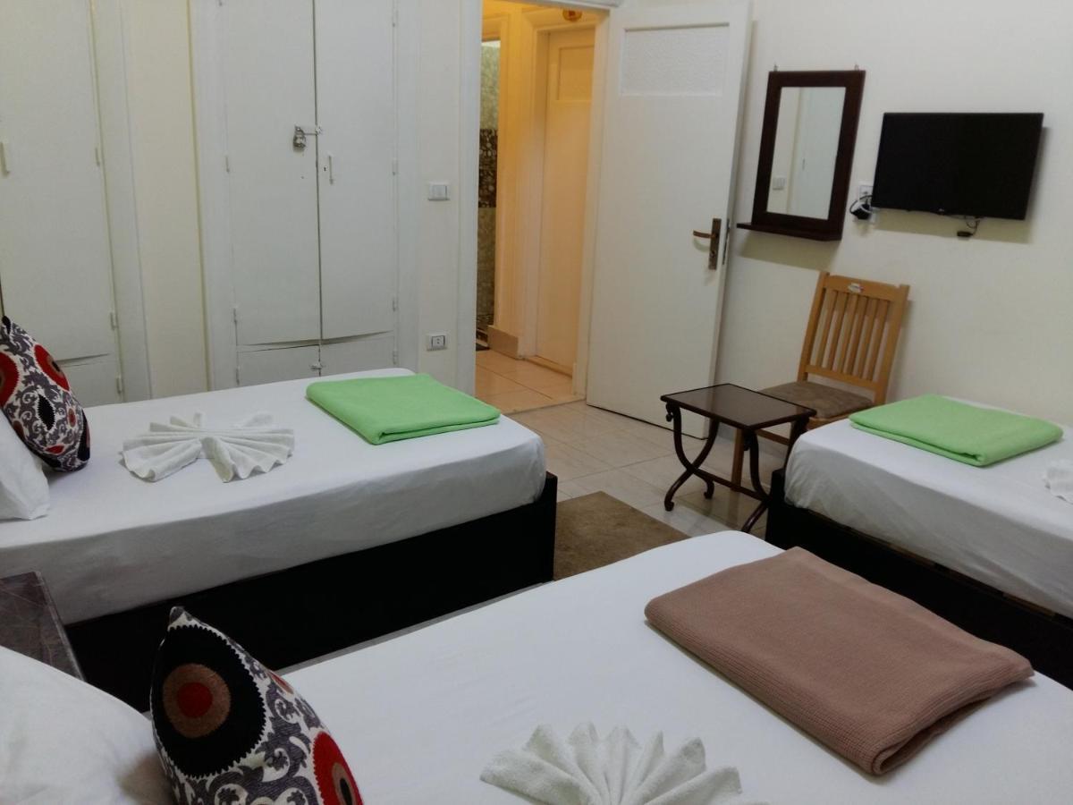 Golden Star Hostel カイロ エクステリア 写真