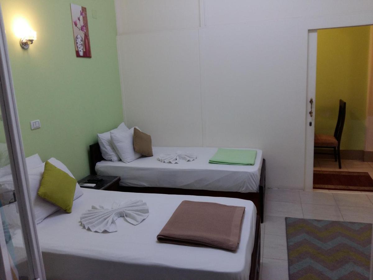 Golden Star Hostel カイロ エクステリア 写真